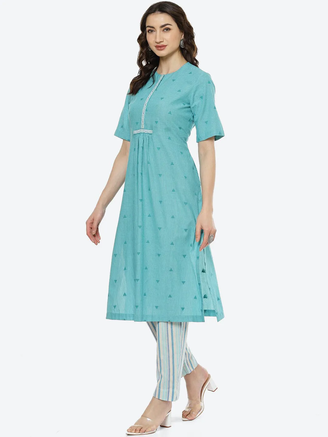 Biba Women Green Printed Pleated Pure Cotton Kurti With Trousers