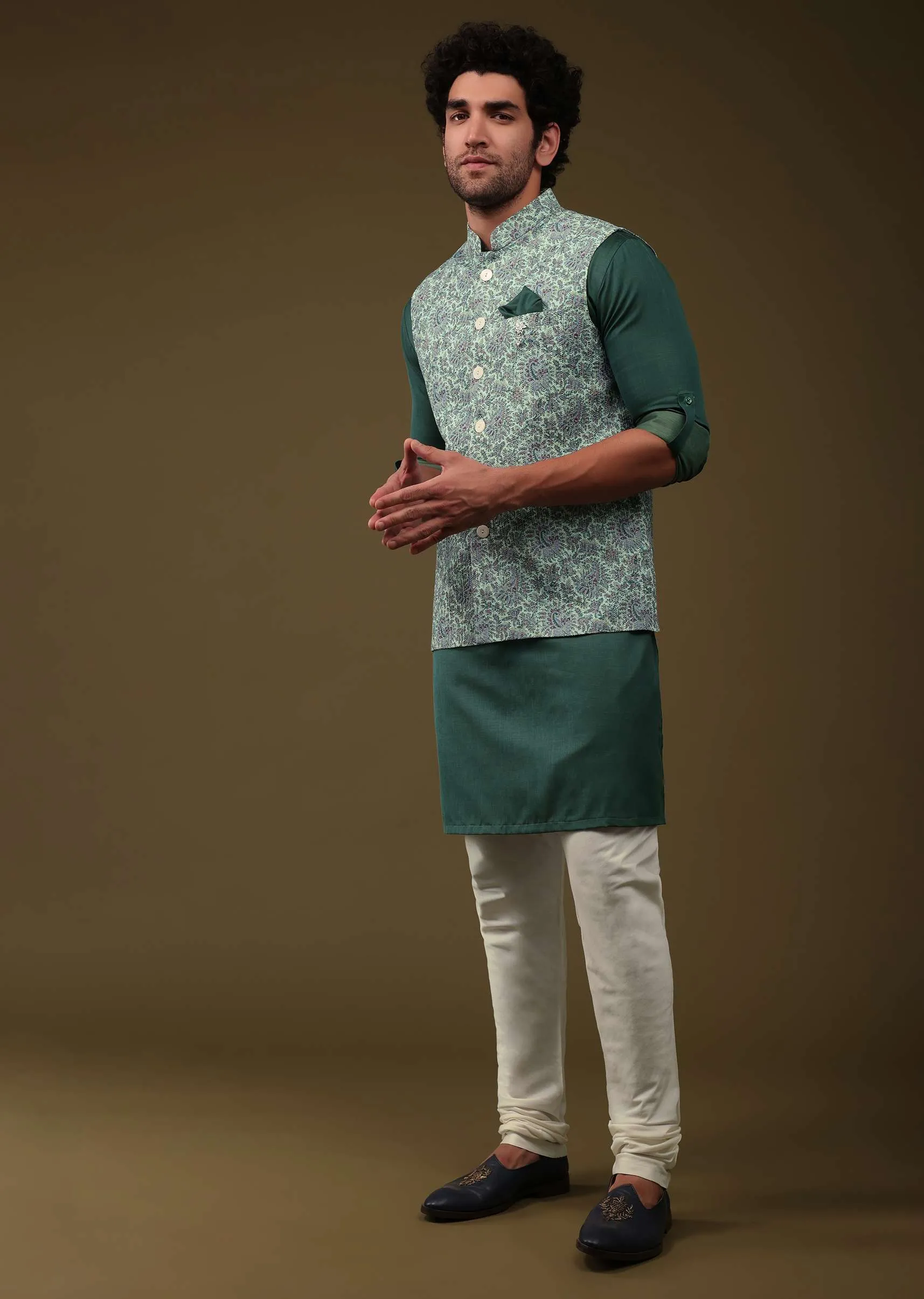 Emerald Green Floral Printed Festive Bandi Jacket Set In Art Silk