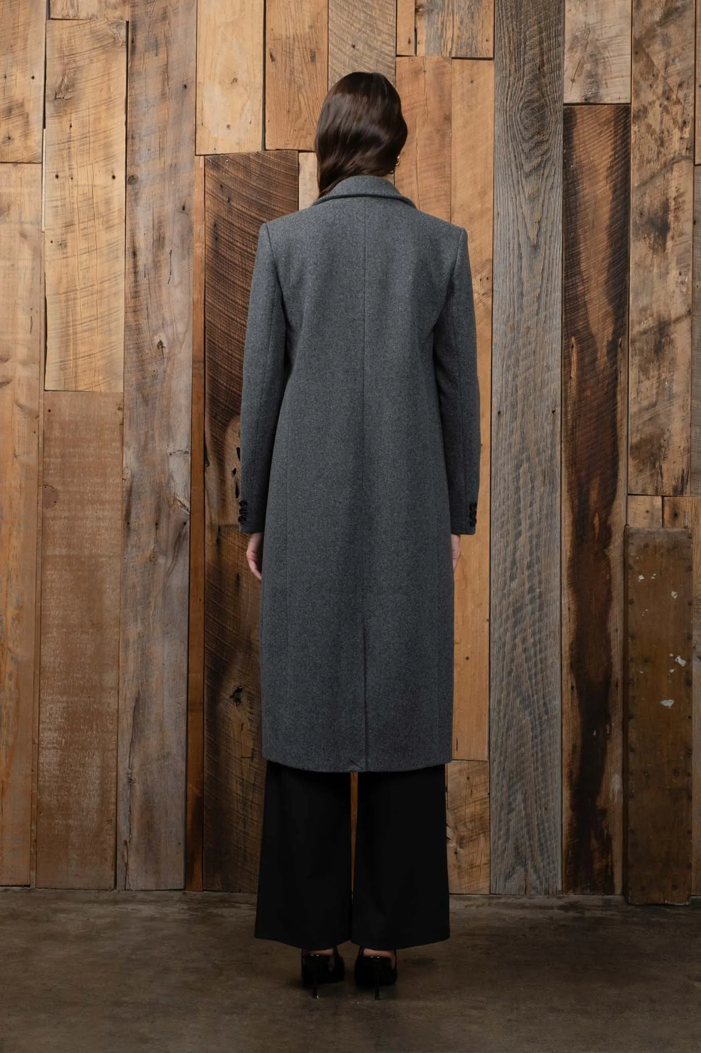 NOTCHED COLLAR LONGLINE BUTTON COAT